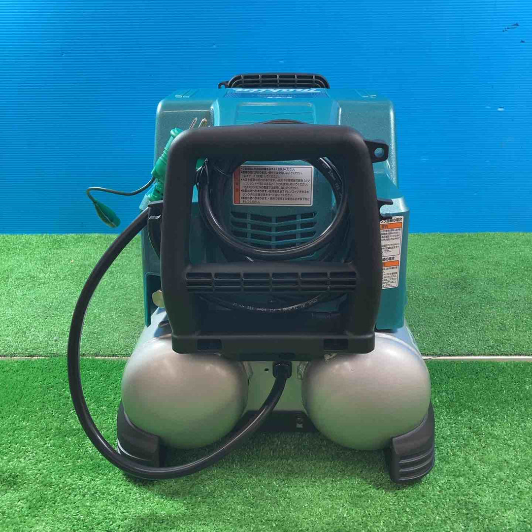 ★マキタ(makita) 常圧高圧エアコンプレッサー AC462XL【岩槻店】