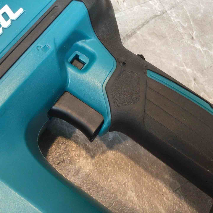 ★マキタ(makita) コードレスフィニッシュネイラ FN350DZK【八潮店】