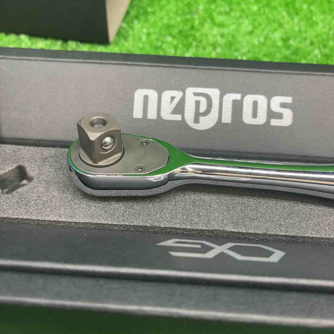 ネプロス(nepros) 9.5sq.コンパクトラチェットハンドル NBRC390、1/4 NBR2UN【藤沢店】