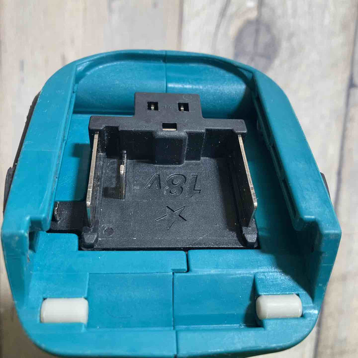 ★マキタ(makita) 18V コードレスボードカッタ SD180DZ 本体のみ ベース交換済み！【戸田店】