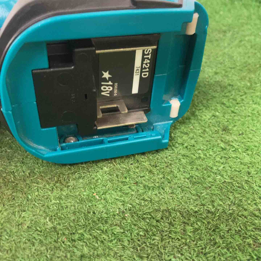 ◇マキタ(makita) コードレスタッカー ST421DZ【町田店】