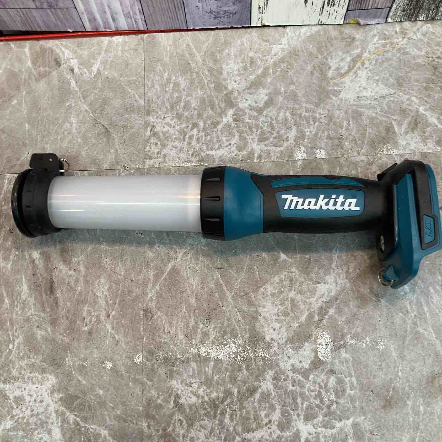 ☆マキタ(makita) コードレスワークライト ML807【八潮店】 – アクト