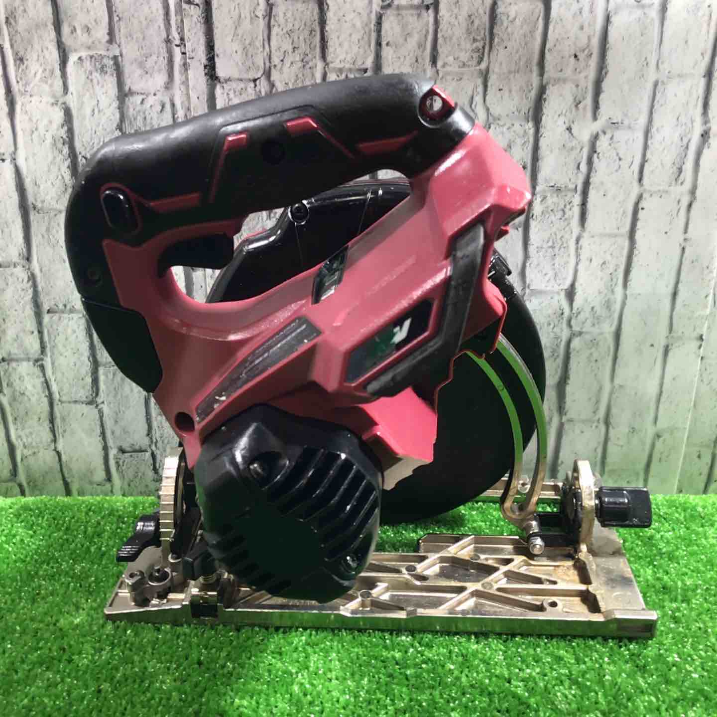 ◇ハイコーキ(HIKOKI ※旧:日立工機) コードレス丸のこ C3606DA(SK)(NNR