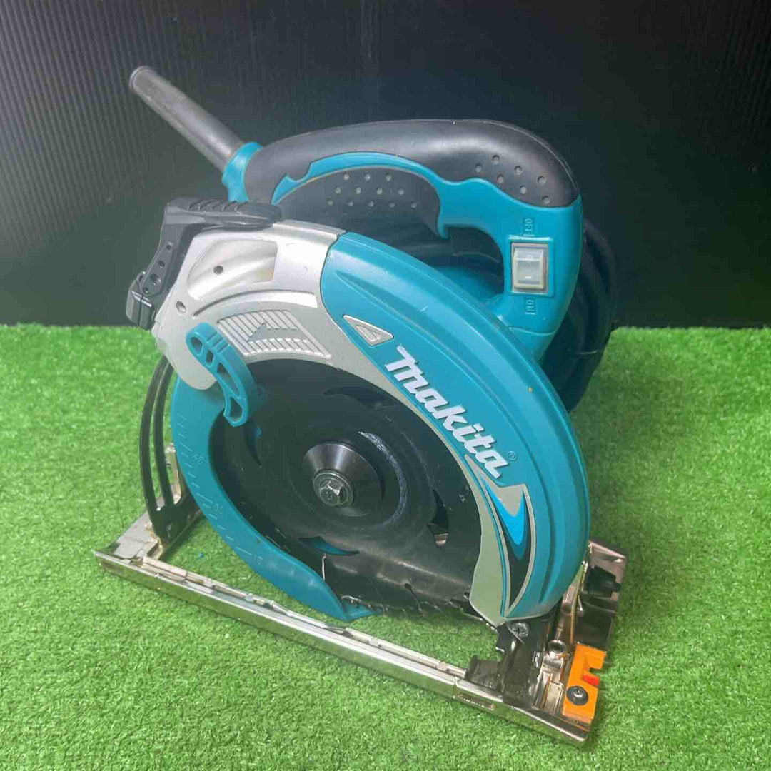 ★マキタ(makita) 165mm電気マルノコ 5637BA【岩槻店】