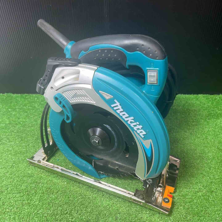 ★マキタ(makita) 165mm電気マルノコ 5637BA【岩槻店】
