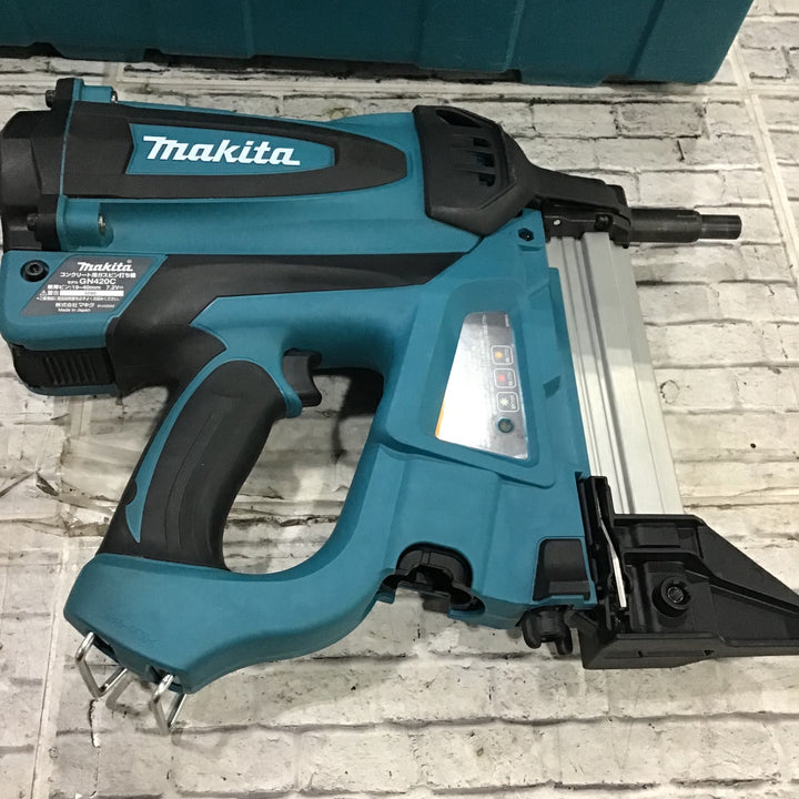 ★マキタ(makita) コードレスコンクリート用ガスピン打ち機 GN420C【川口店】