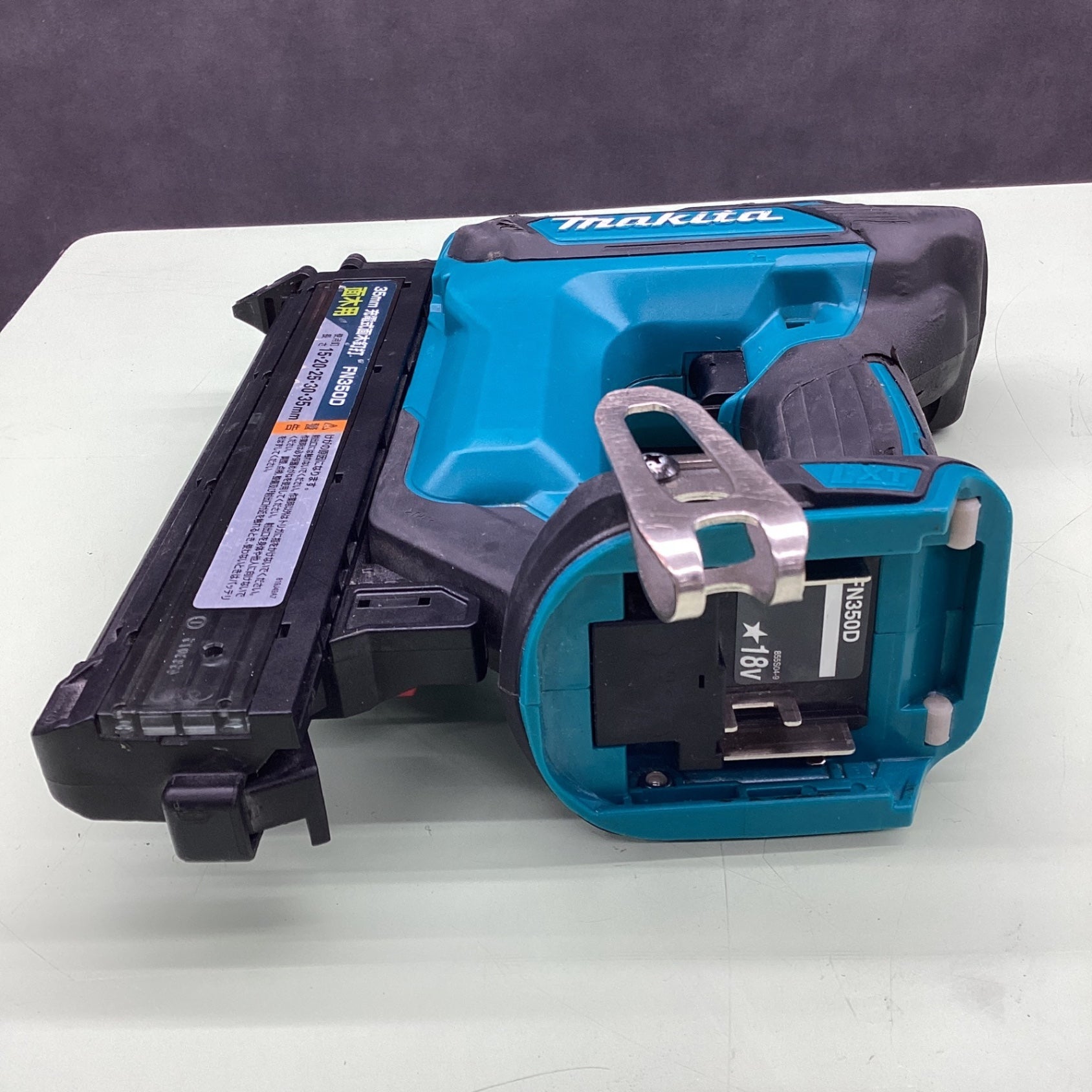 マキタ makita FN350DZ 18V 35mm 充電式面木釘打【リライズ市川行徳店】【店頭取引限定】【中古】IT4342CS6PUG Amazon | マキタ(Makita) 35ミリ充電式面木釘打 18V バッテリ・充電