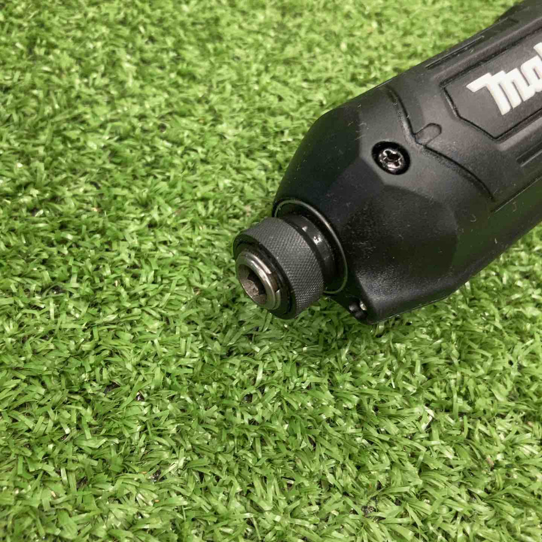 ★マキタ(makita) コードレスペンインパクトドライバー TD022DSHXB【川崎店】