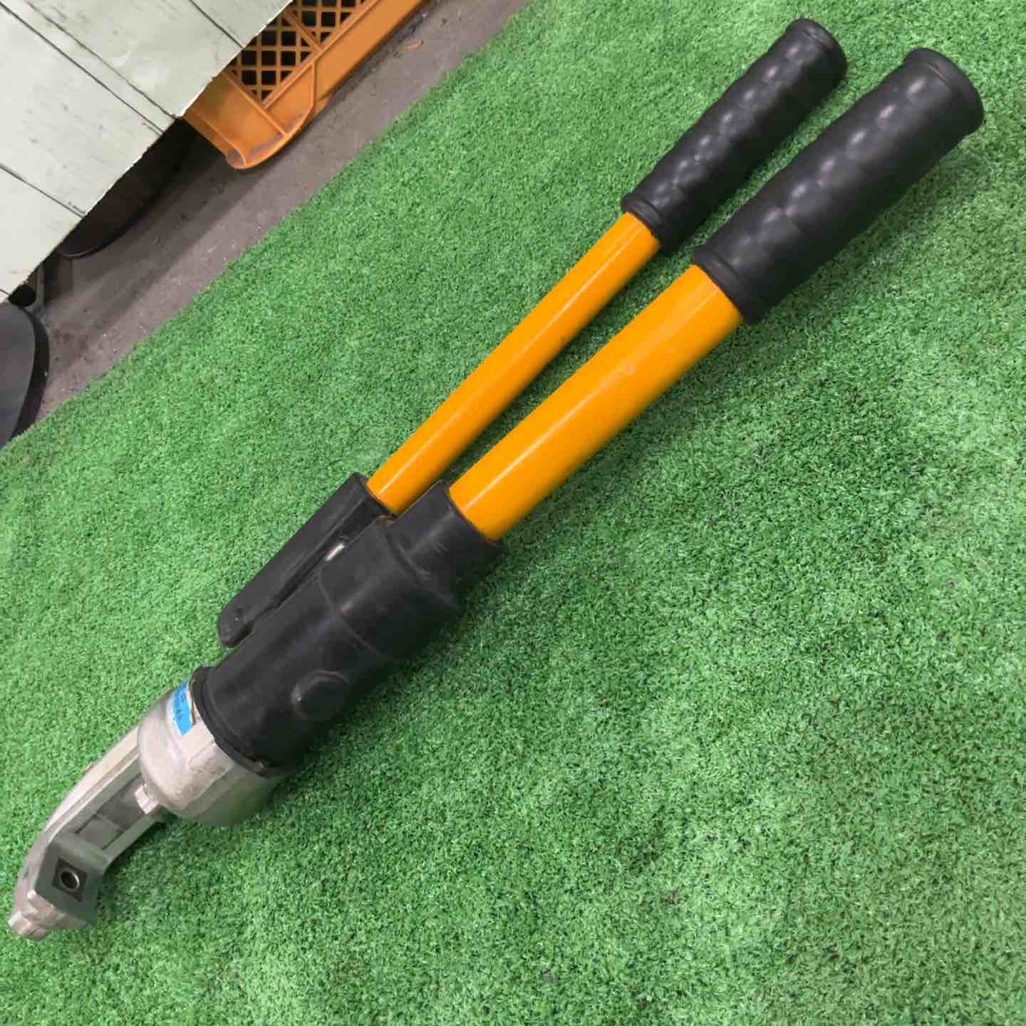 ◇泉精器(IZUMI) T型手動油圧式圧縮工具 EP-365【川口店】 – アクト
