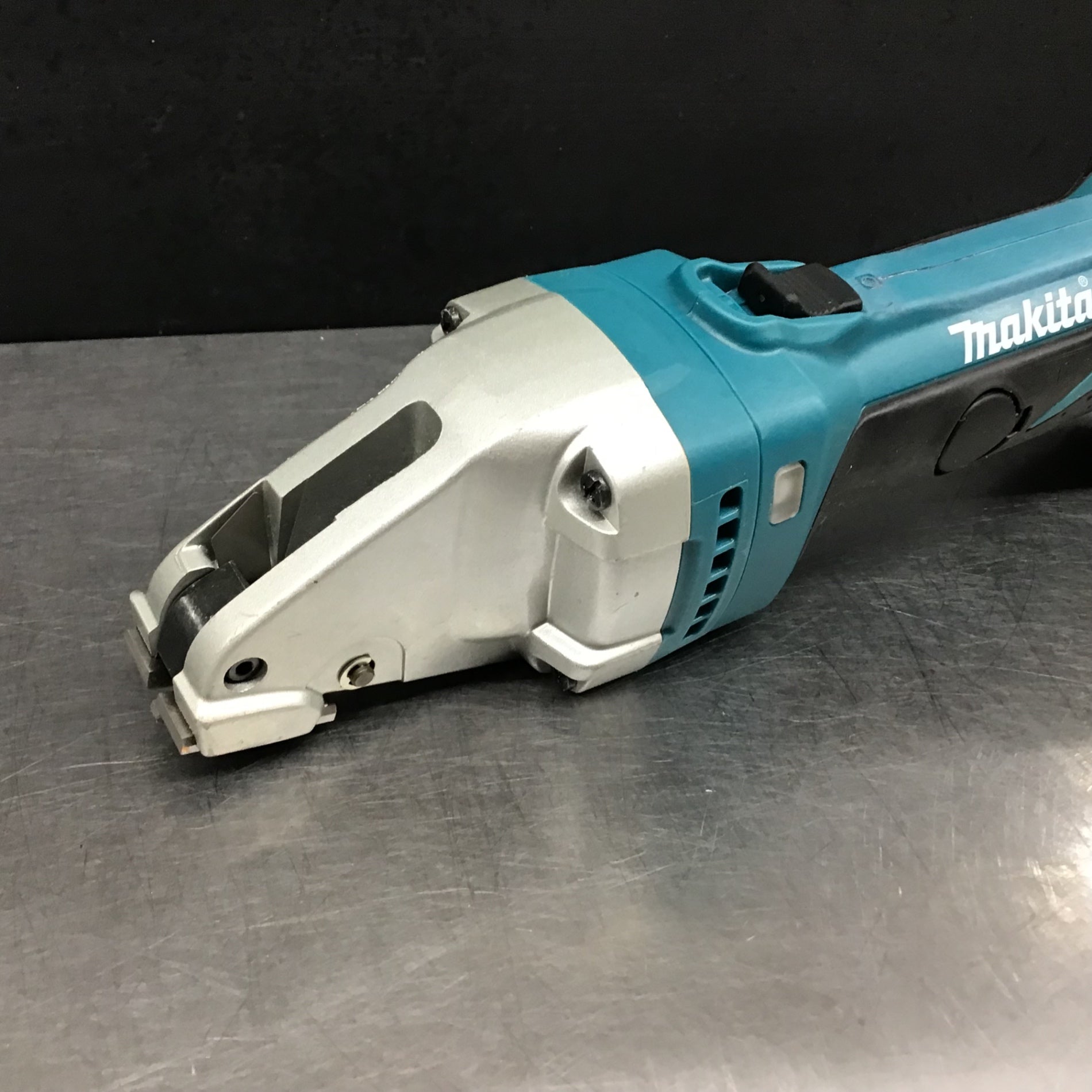 ☆マキタ(makita) コードレスレシプロソー JR184DZ【戸田店】 – アクト