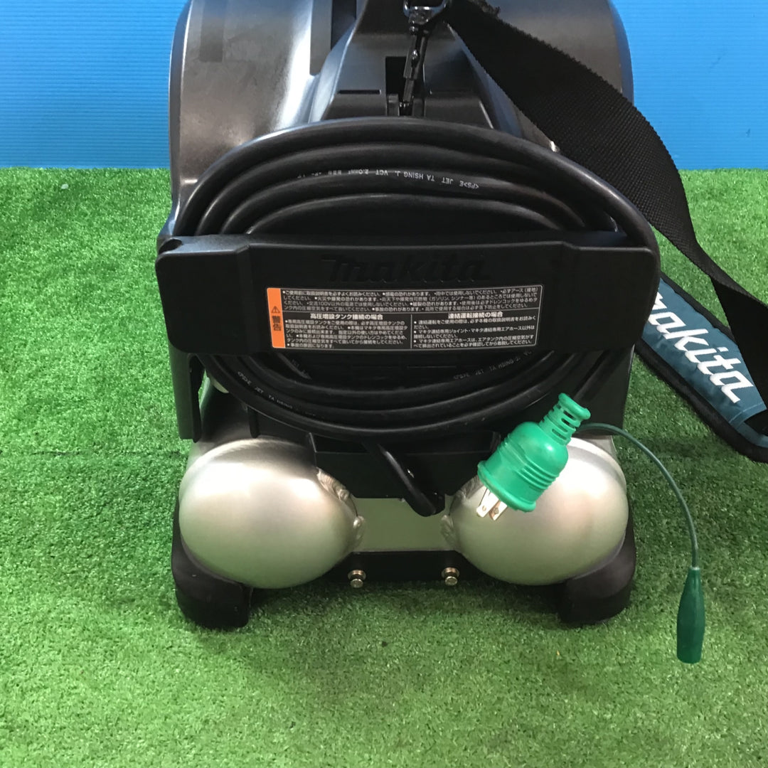 【中古美品】★マキタ(makita) エアコンプレッサー AC462XSB【岩槻店】