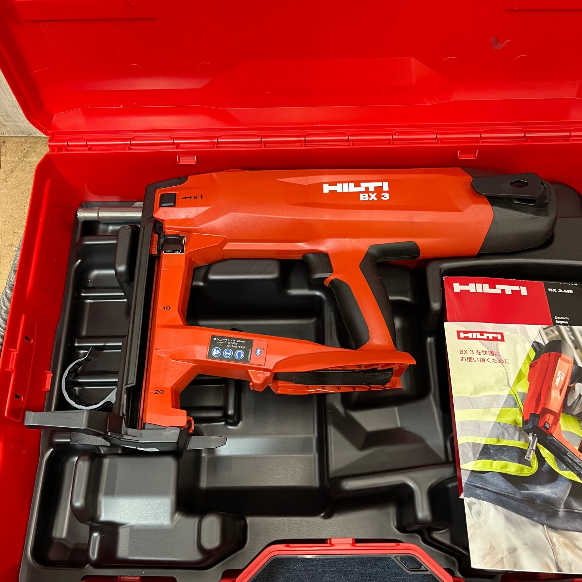 未使用(店頭展示品)】☆ヒルティ(HILTI) コードレスコンクリート