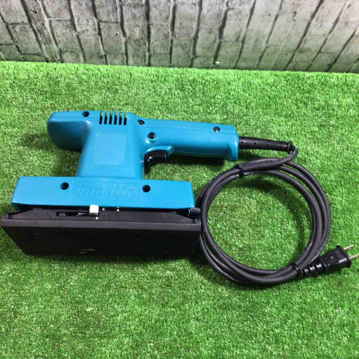 ◇マキタ(makita) ダブル 仕上サンダ 9035N　【川口店】