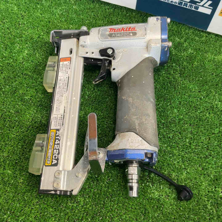 ★マキタ(makita) 常圧軽天タッカ AT422CA【草加店】