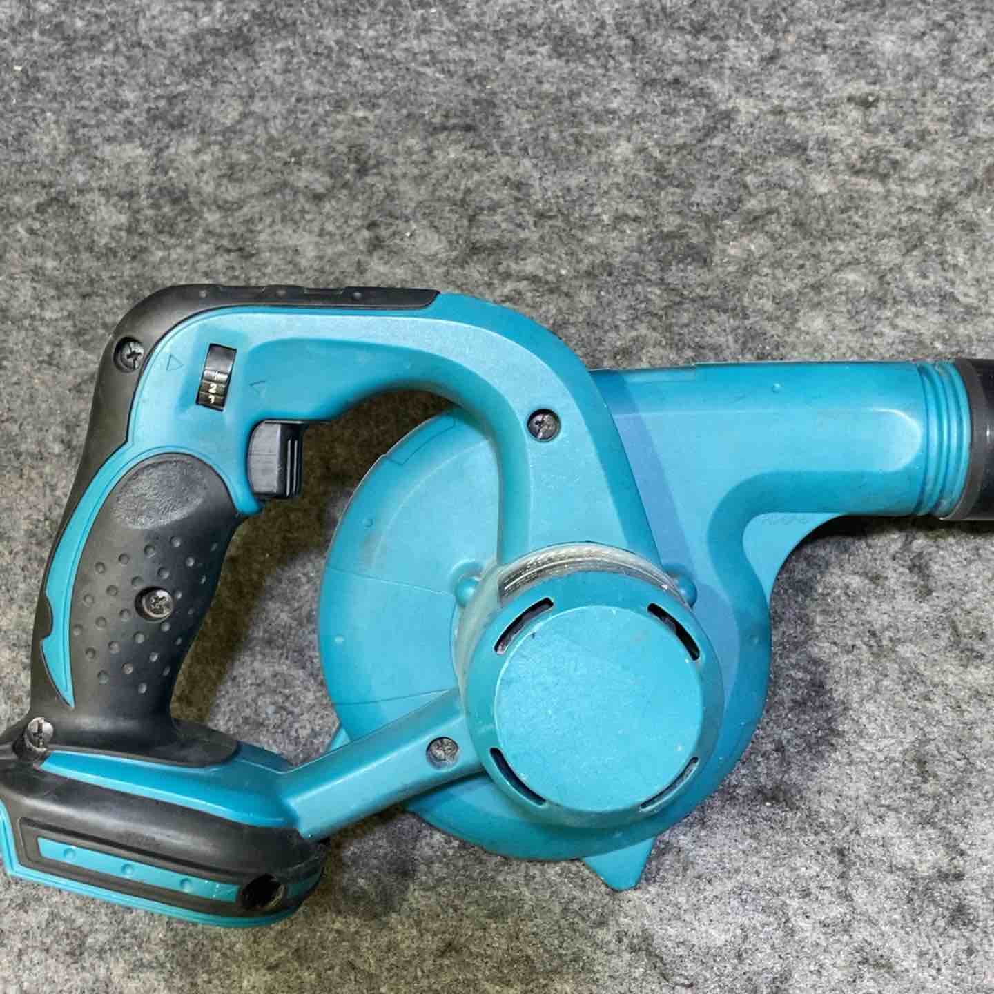 中古品 □ makita コードレスブロワ MUB360DZ □ O □ IT313FZDMM8K ☆マキタ(makita) コードレスブロア MUB360DZ【川崎店】の通販 by