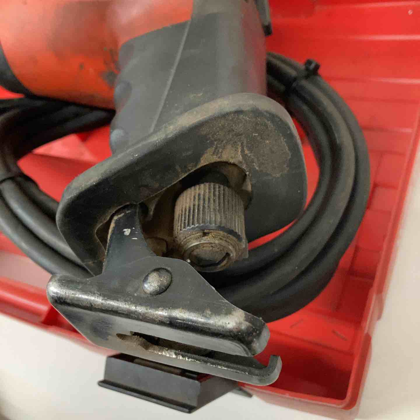 ◇ヒルティ(HILTI) セーバソー(レシプロソー) WSR900-PE【戸田店