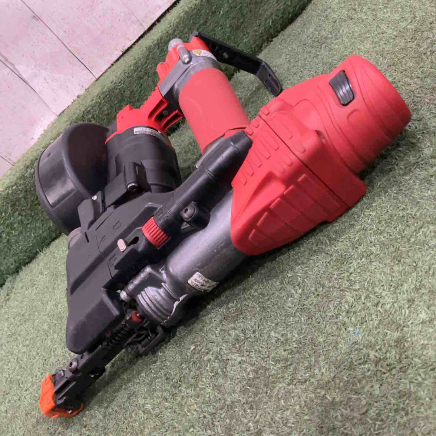 ★マックス(MAX) 高圧エアネジ打ち機 HV-R41G4-G 動作確認済【川口店】 ☆マックス(MAX) 高圧エアネジ打ち機 HV-R41G4-G 動作確認済【川口店