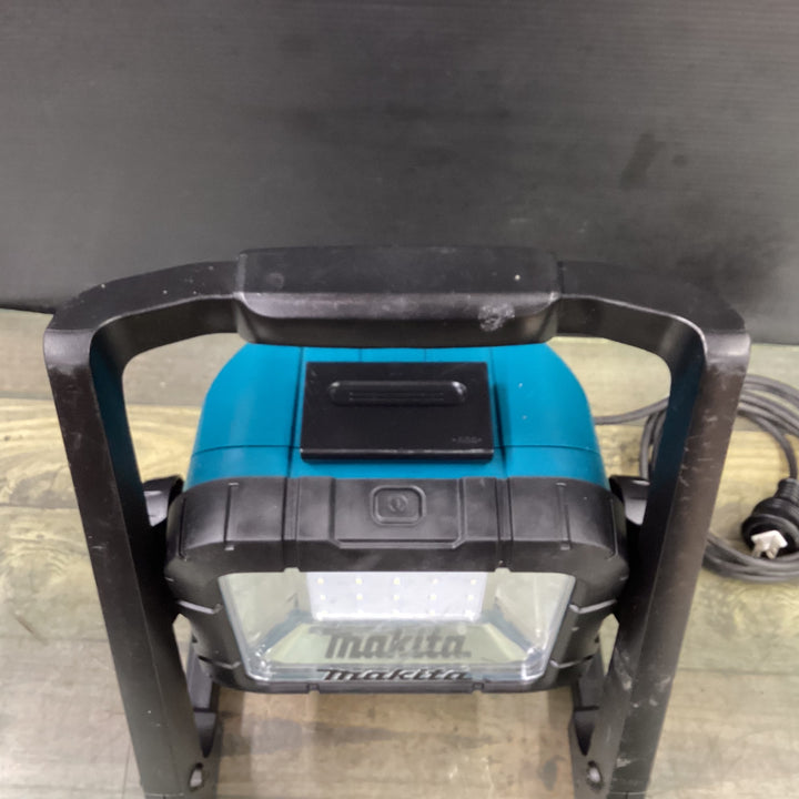 マキタ(makita) コードレスLEDスタンドライト ML805 【東大和店】