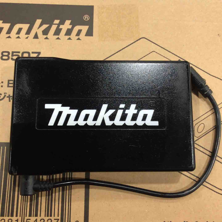 ◇マキタ(makita) 充電式ファンジャケット専用バッテリ BL07150B A-68507【川口店】
