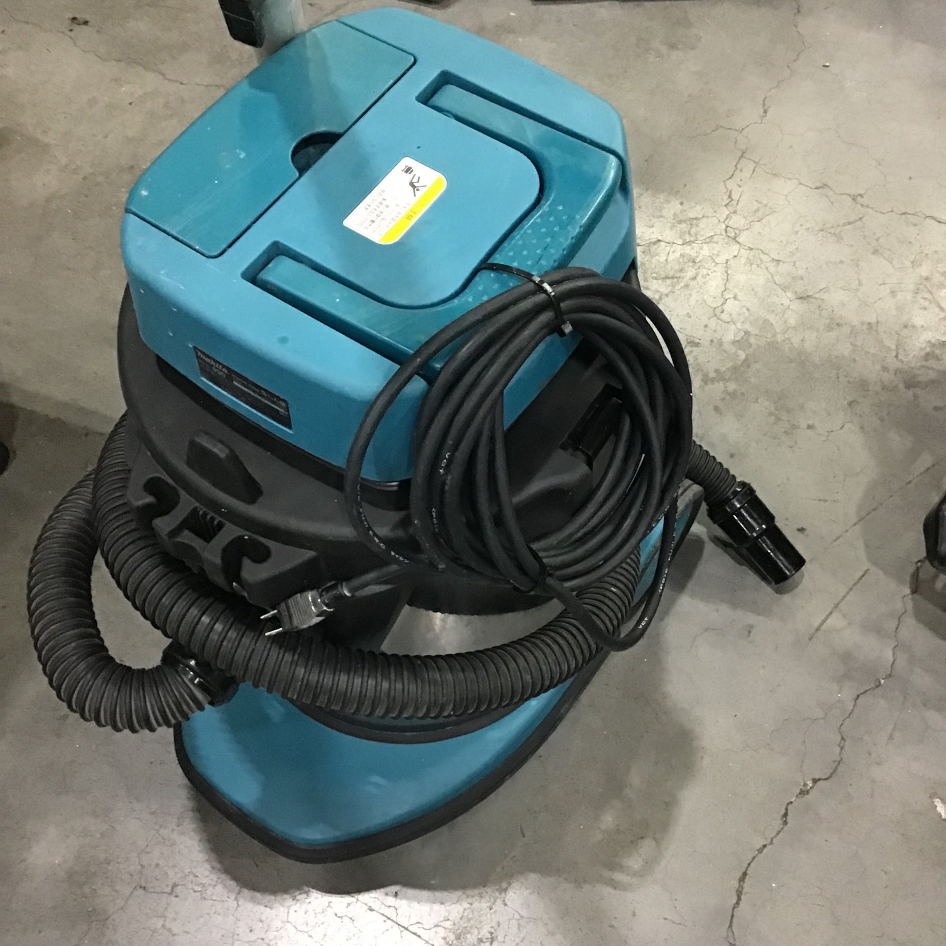 ☆マキタ(makita) 集じん機 490【川口店】 – アクトツールオンライン