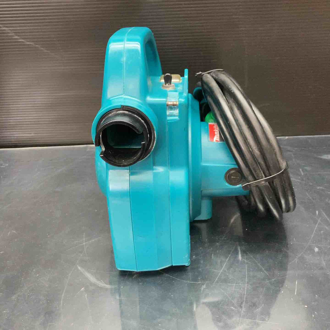 マキタ(makita) 小型集じん機 乾式 450(P)【川越店】