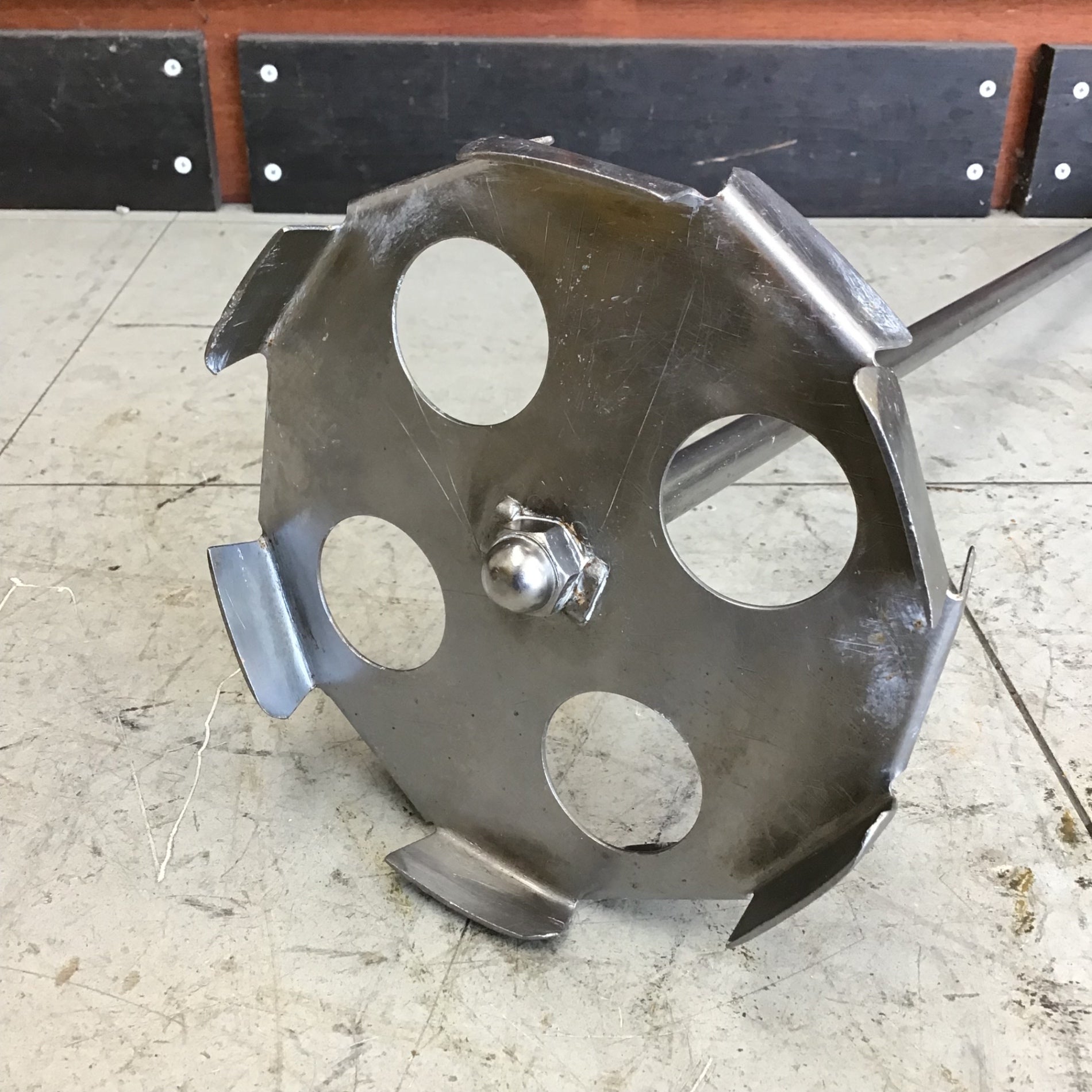 中古品】日本電産/旧:東芝 かくはん機 SBM-150E1 【鴻巣店 中古品】日本電産/旧:東芝 かくはん機 SBM-150E1 【鴻巣店