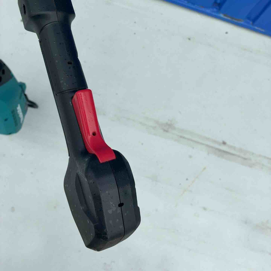 【中古品/店頭受取り限定】 マキタ(ｍakita) コードレス草刈機 Uハンドル MUR015GZ 【藤沢店】