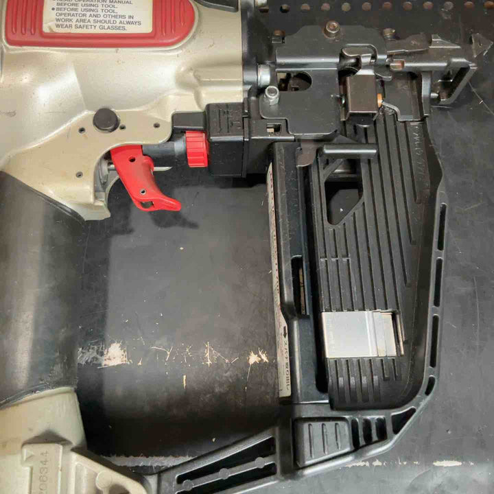 マックス MAX 常圧フロアタッカ TA-557F/957T フロア大工・内装・リフォームなどに使えます!! 中古品！【草加店】