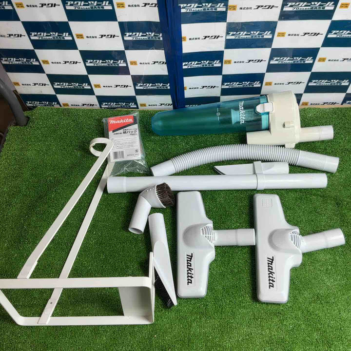 ☆マキタ(makita) コードレスクリーナー CL107FDSHW【草加店】