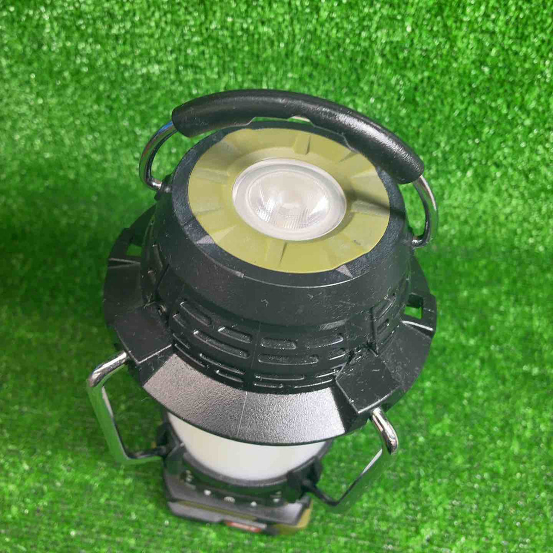 ★マキタ(makita) コードレスランタン付ラジオ MR008GZO【藤沢店】