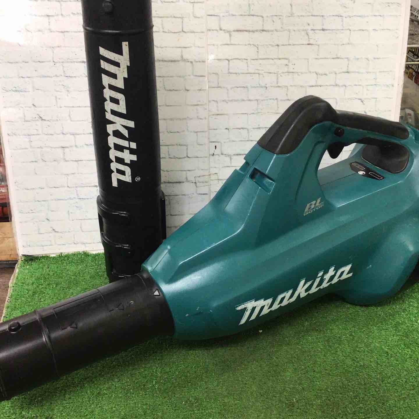 マキタ(makita)　MUB362DZ　18V+18V→36V 充電式ブロワ （本体のみ）バッテリ・充電器別売 : マキタ 充電式ブロワ(18V×2) エンジン式同等パワー感