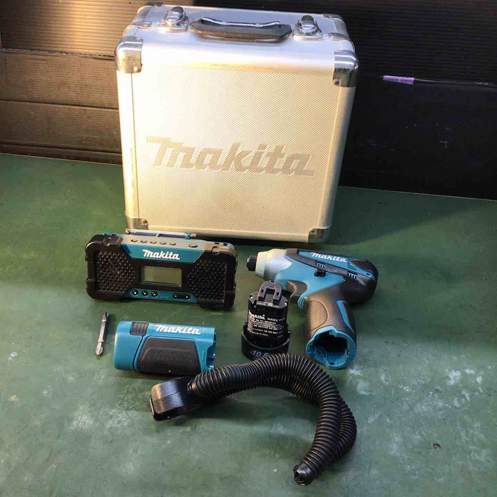 【中古品】マキタ makita TD090D ライトラジオ付きコンボ【戸田店】