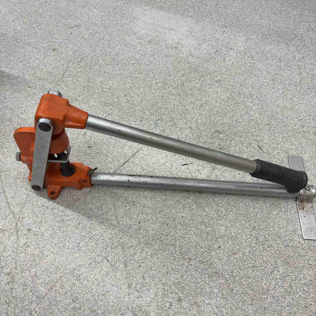 〇ネグロス電工 パンチャ MAK-D チャンネル穴あけ工具 MAKD【所沢店】 ◇ネグロス電工 パンチャ MAK-D チャンネル穴あけ工具 MAKD【八潮店