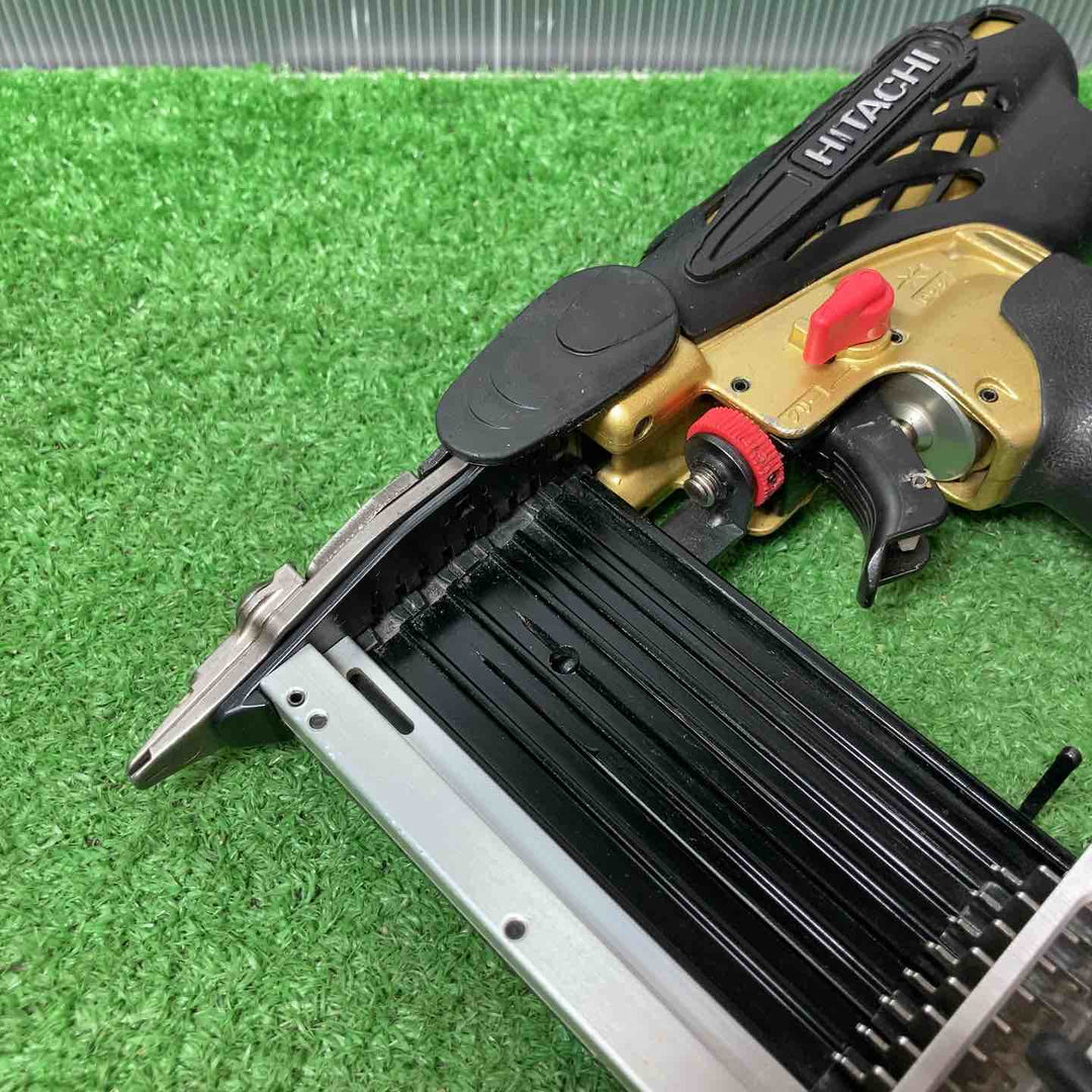 【中古品】★ハイコーキ(HIKOKI ※旧:日立工機) 高圧ピンネイラ NP55HM ◇自店メンテナンス済♪【岩槻店】