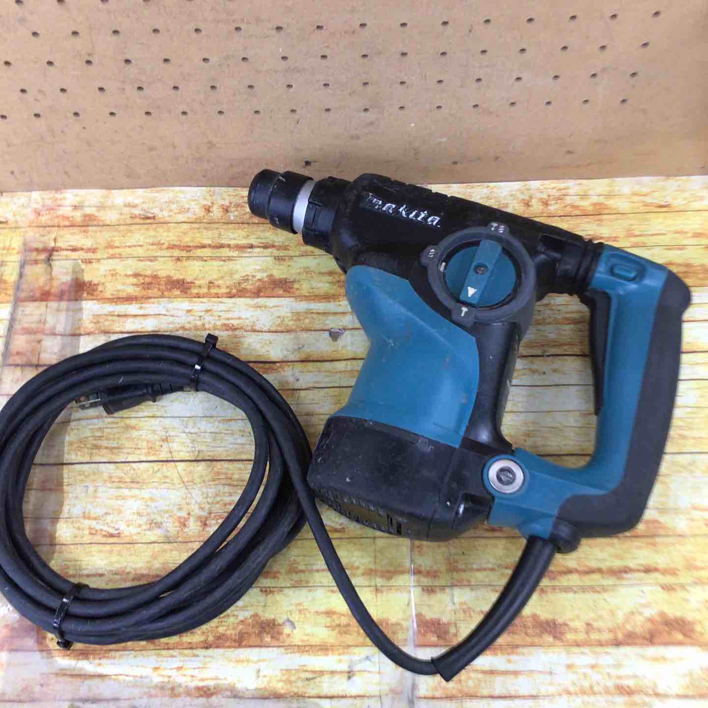 マキタ(makita) ハンマドリル HR2811F【川崎店】 – アクトツール マキタ(makita) ハンマドリル HR2811F【川崎店】 – アクトツール