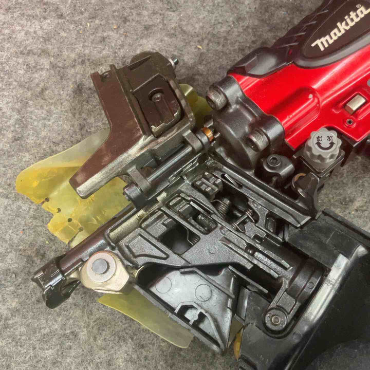★マキタ(makita) 高圧エア釘打ち機 AN631H【鴻巣店】