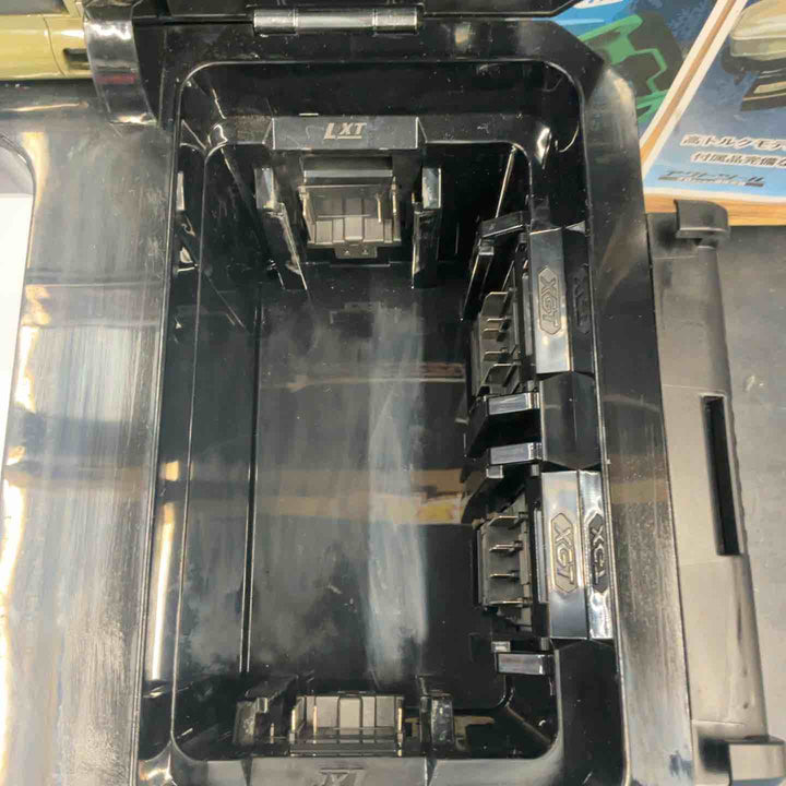 【中古品】 マキタ (makita) 40Vコードレス冷温庫 CW006GZO(本体のみ)_オリーブ 【藤沢店】