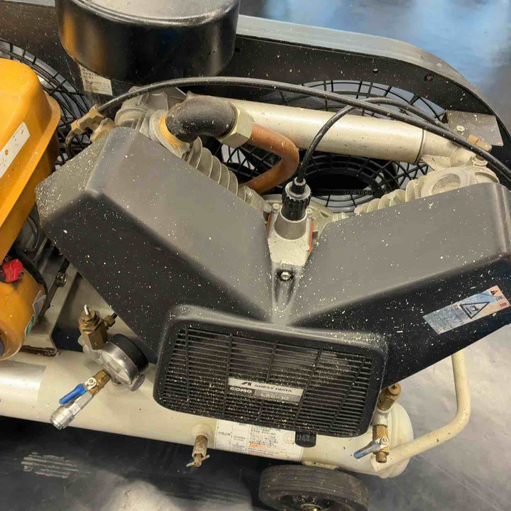 【店頭受取り限定】◇アネスト岩田(IWATA) エンジンコンプレッサー PLUE22B-10【藤沢店】