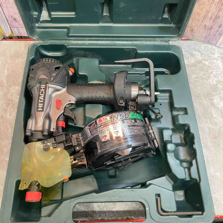 ◇ハイコーキ(HIKOKI ※旧:日立工機) 50mm高圧釘打ち機 NV50HMC(G)【八潮店】