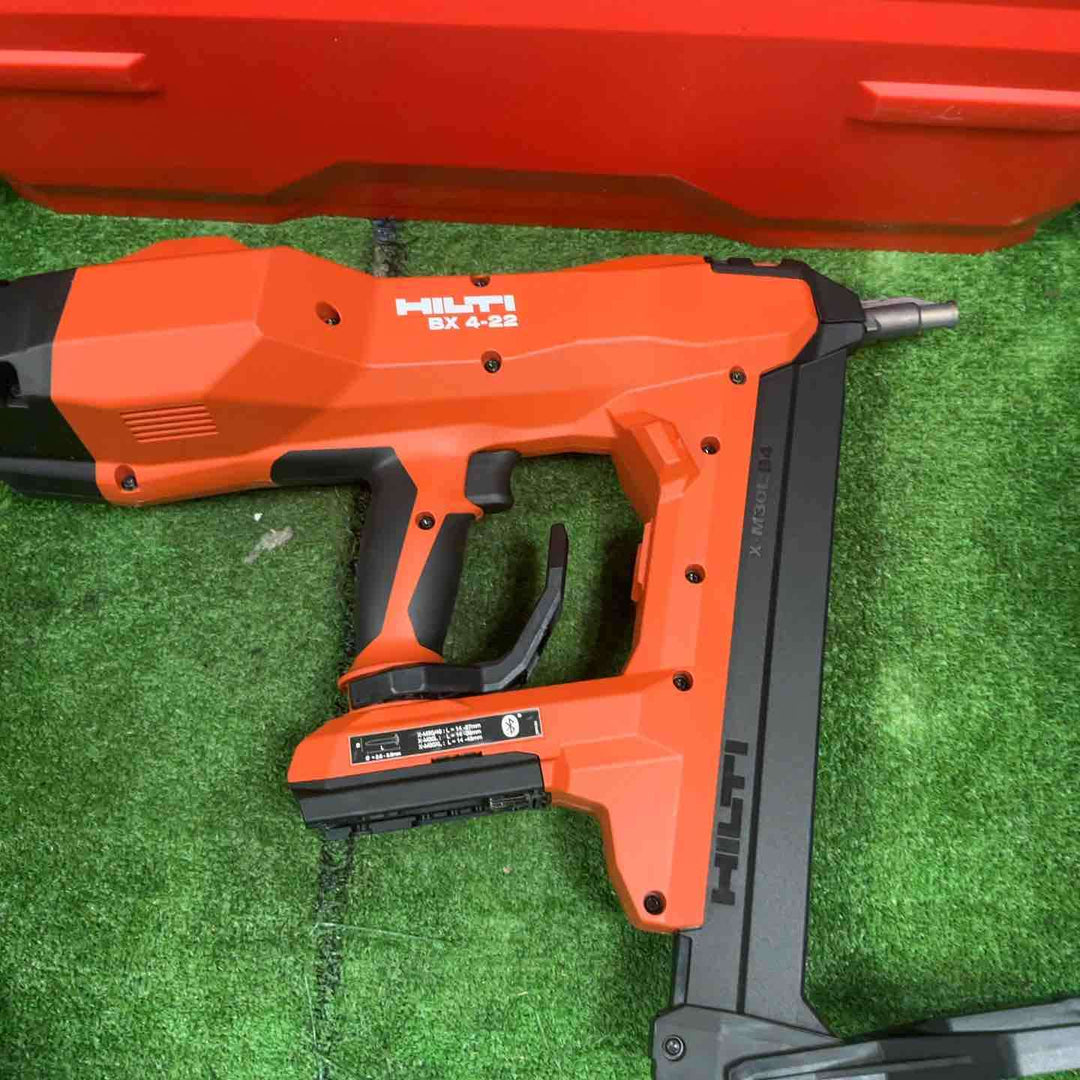 ヒルティ(Hilti) コードレスコンクリートネイラー BX 4 22 (フルセット バッテリー2個 22V 2.6Ah )【草加店】
