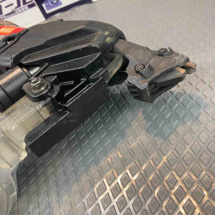 【中古品】マックス(MAX) 高圧エア釘打ち機 HN-65Z1【所沢店】