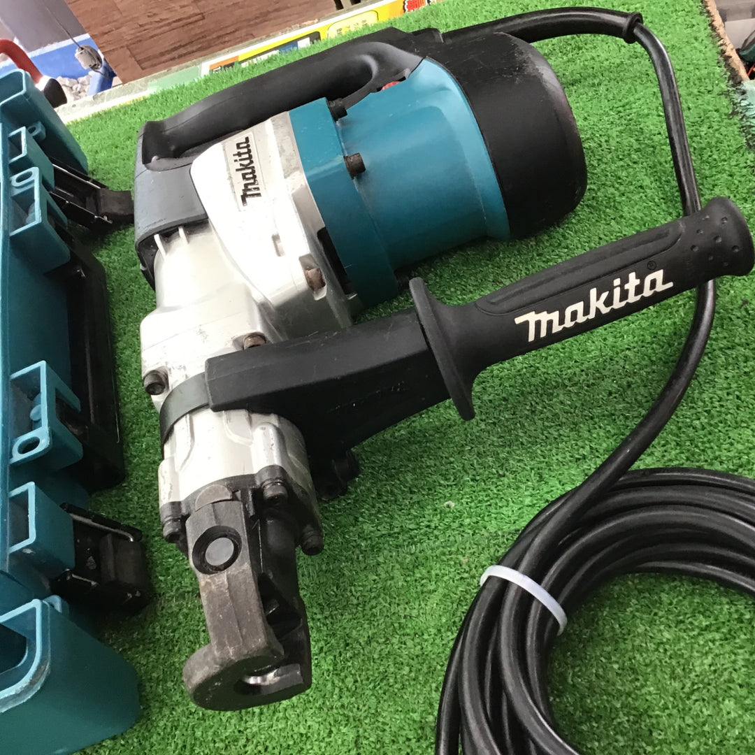 ★マキタ(makita) ハンマドリル HR4030C【桶川店】