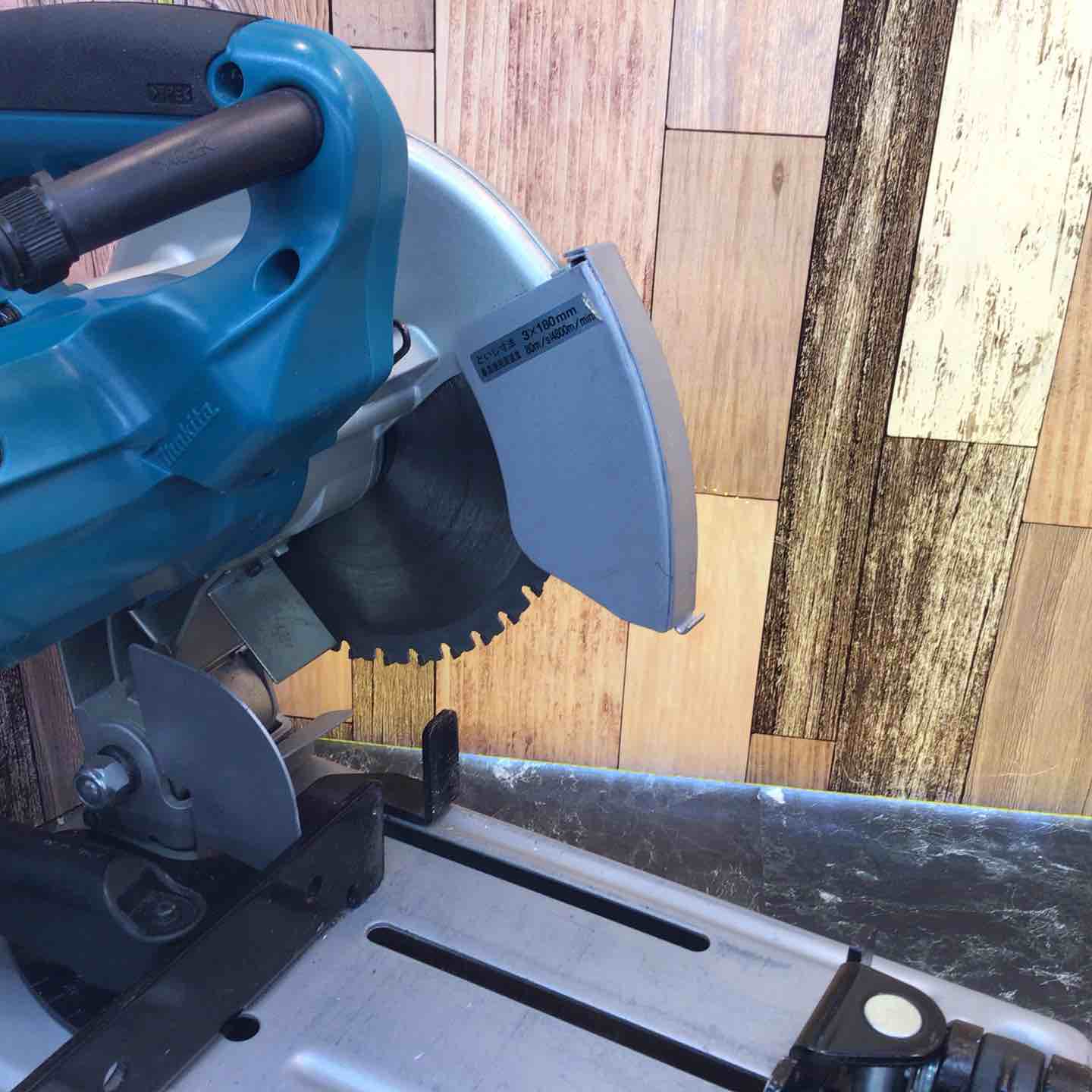 ☆マキタ(makita) チップソー切断機 LC0700F【八潮店】 – アクトツール
