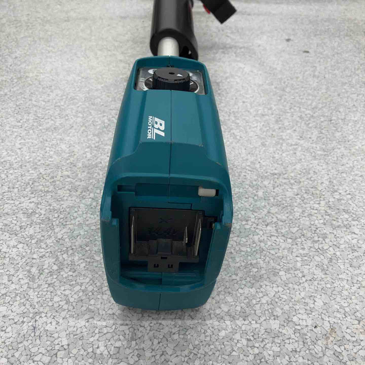 【店頭受取り限定】☆マキタ(makita) コードレス刈払機 MUR143UDZ 分割棹【八潮店】