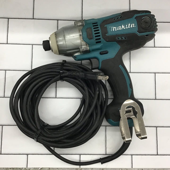 ☆マキタ(makita) インパクトドライバ TD0220【所沢店】