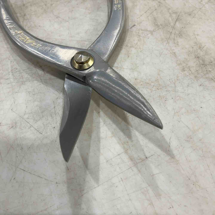 ツボタ 種光 ステン用SLD金切鋏 スーパーハードスリム 柳刃240mm  ホワイト  8503【川口店】