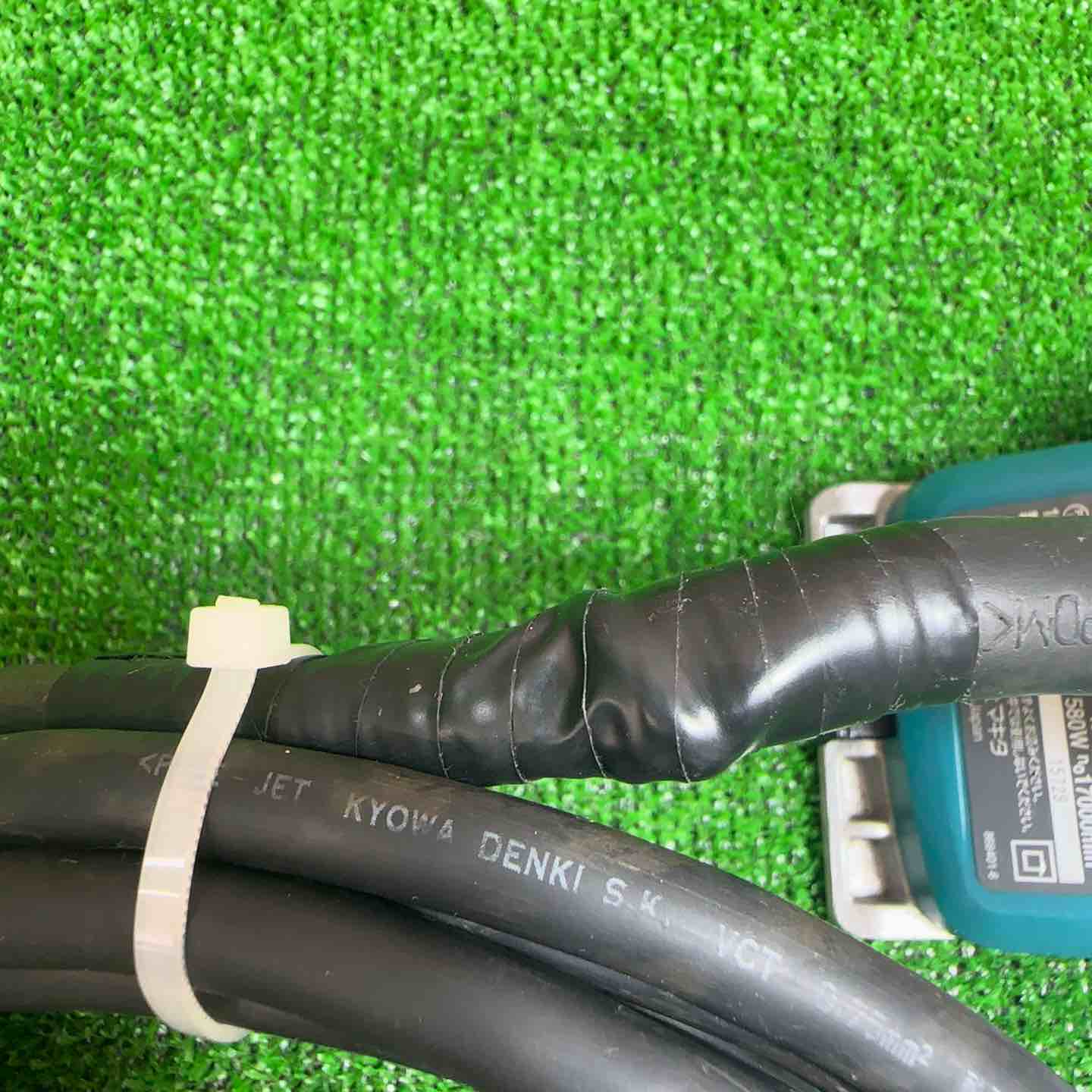 マキタ(makita) 電気カンナ KP0800A【桶川店】 – アクトツール