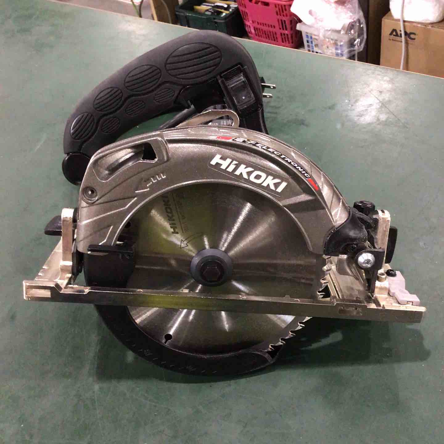 ☆HiKOKI(旧日立工機) 深切り電子丸のこ C6MVYA2(NB)【川口店 ☆HiKOKI(旧日立工機) 深切り電子丸のこ C6MVYA2(NB)【川口店