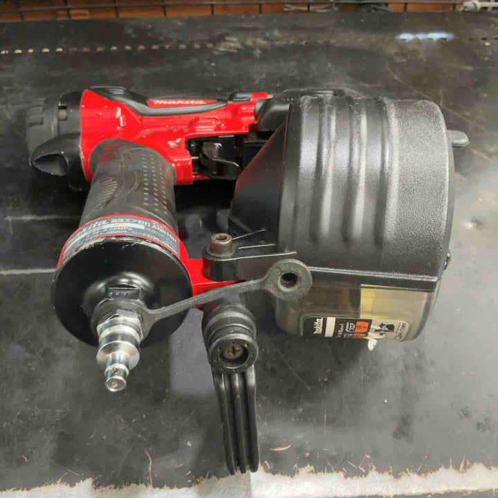 ★マキタ(makita) 高圧エア釘打ち機 AN510H【草加店】