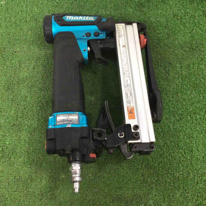 ★マキタ(makita) 高圧エアタッカ AT425HEM【町田店】